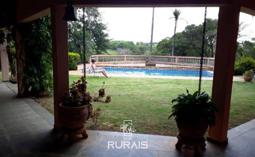 Chácara à venda em condominio. -Porto Feliz-SP.