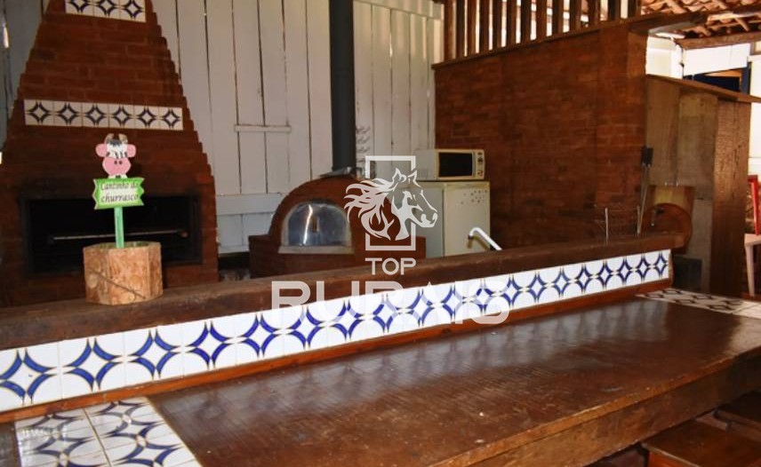 Fazenda à venda com 58 alqueires na região de Tietê-SP.