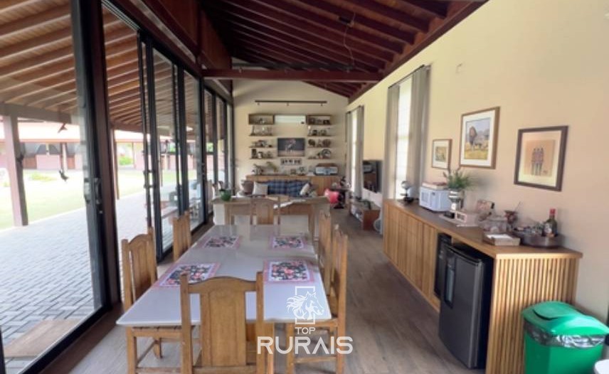 Haras perfeito à venda em condomínio. Porto Feliz-SP.