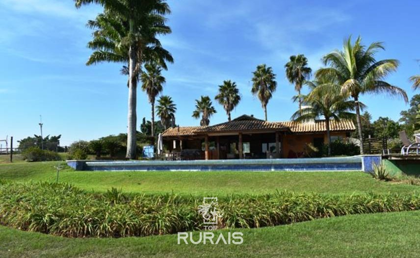 Sitio/haras á venda em Porto Feliz-SP.