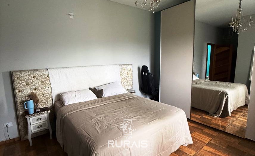 Chácara á venda em condominio rural. Porto Feliz-SP