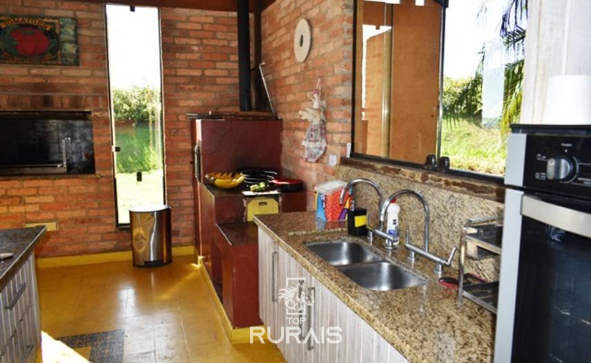 Sitio/haras á venda em Porto Feliz-SP.