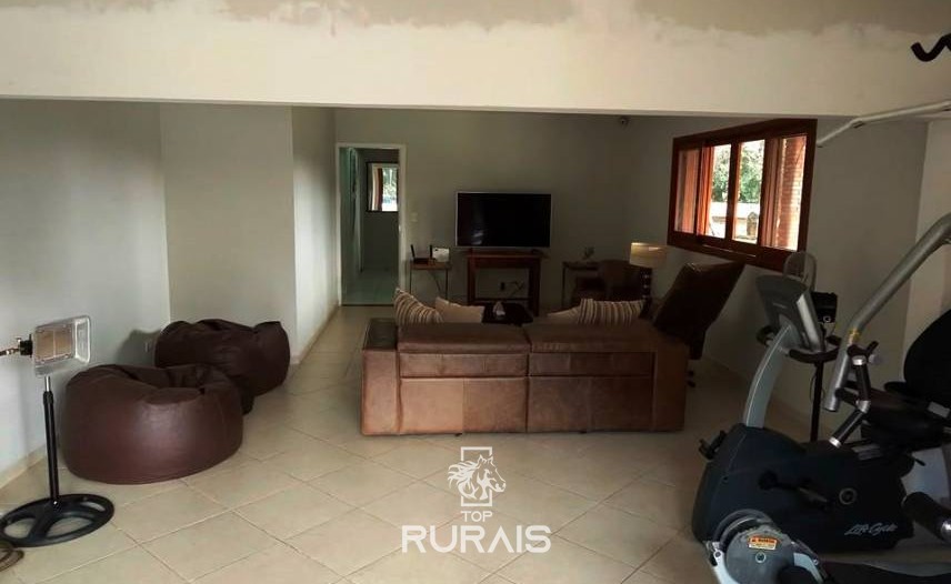 Chácara à venda em condominio rural. Porto Feliz-SP