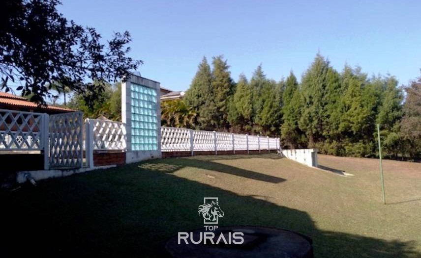 Chácara à venda em condominio. Porto Feliz-SP.