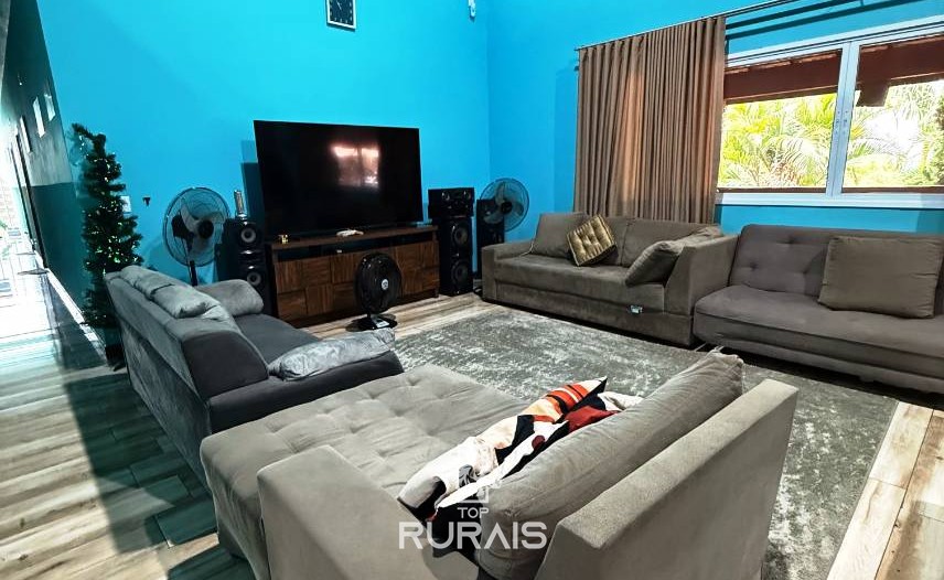 Chácara á venda em condominio rural. Porto Feliz-SP