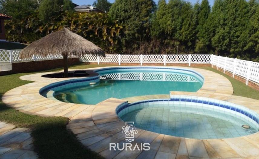 Chácara à venda em condominio. Porto Feliz-SP.