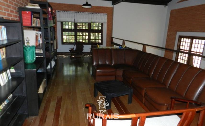 Sítio à venda em Tietê-SP, com 21,5 alqueires .