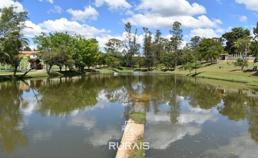 Chácara à venda em condominio. Porto Feliz-SP.