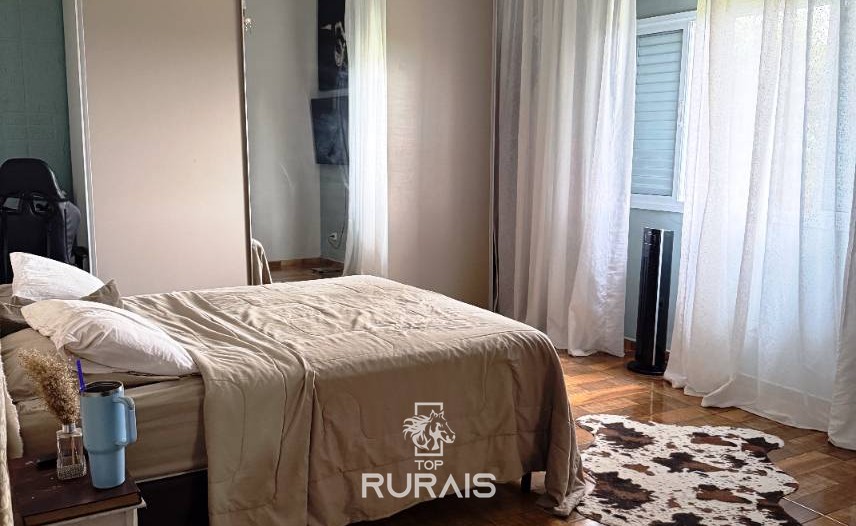 Chácara á venda em condominio rural. Porto Feliz-SP