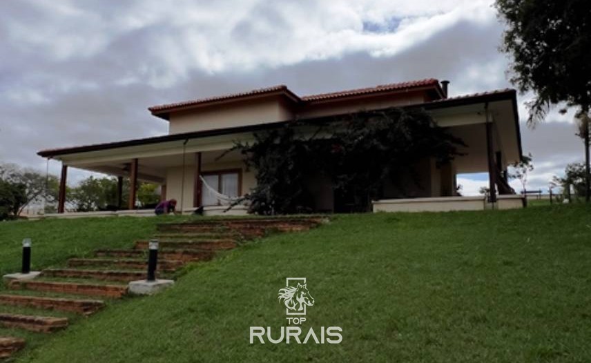 Haras perfeito à venda em condomínio. Porto Feliz-SP.