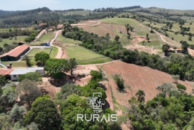 Haras pronto em Itatiba -SP, com 8,2 alqueires.