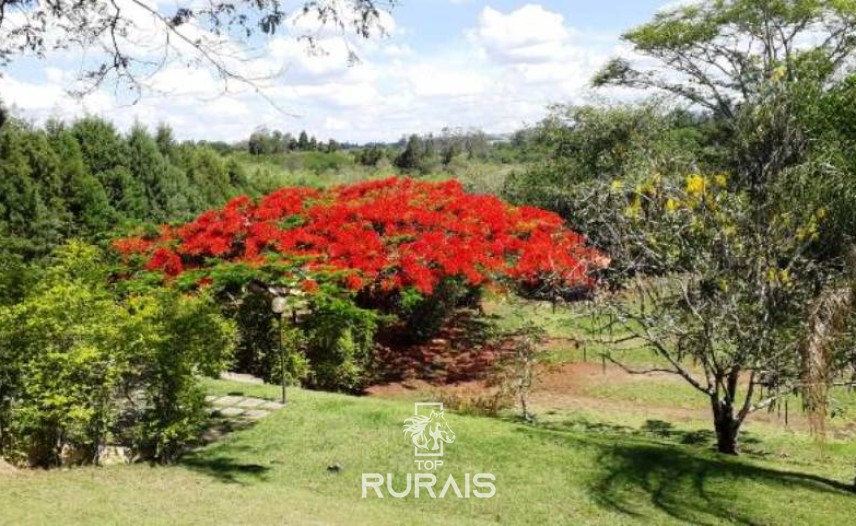 Chácara à venda em condominio. -Porto Feliz-SP.