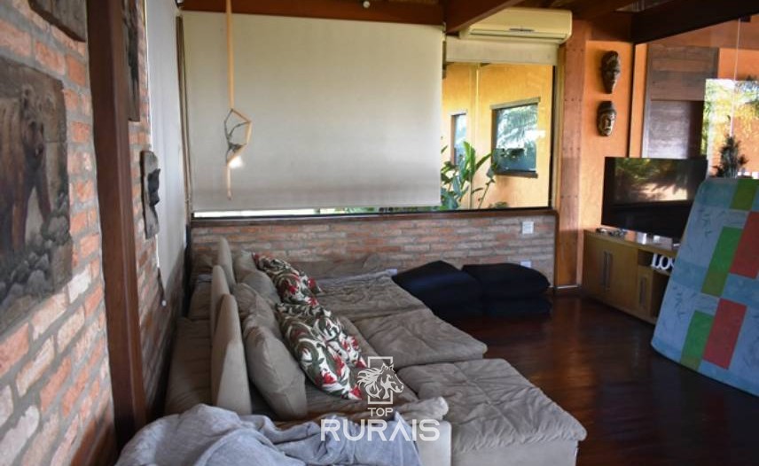 Sitio/haras á venda em Porto Feliz-SP.