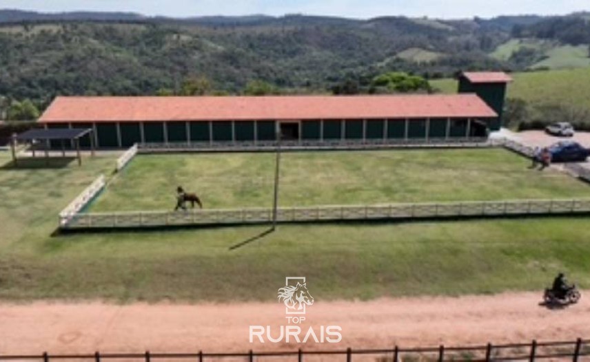 Haras pronto em Itatiba -SP, com 8,2 alqueires.