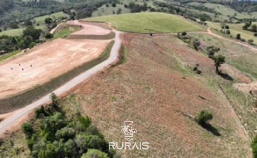Haras pronto em Itatiba -SP, com 8,2 alqueires.