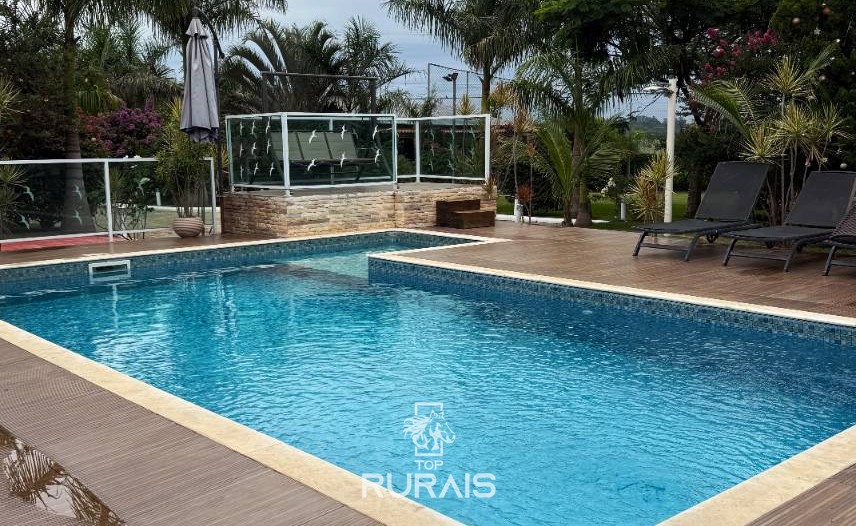 Chácara á venda em condominio rural. Porto Feliz-SP