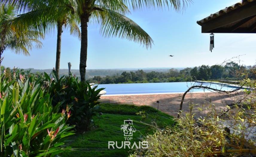 Sitio/haras á venda em Porto Feliz-SP.