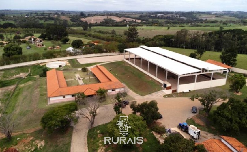 Haras perfeito à venda em condomínio. Porto Feliz-SP.