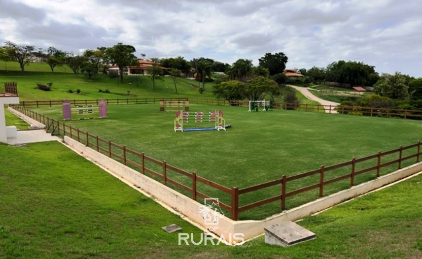 Haras perfeito à venda em condomínio. Porto Feliz-SP.