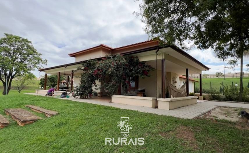 Haras perfeito à venda em condomínio. Porto Feliz-SP.