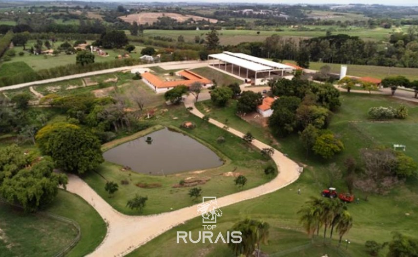 Haras perfeito à venda em condomínio. Porto Feliz-SP.