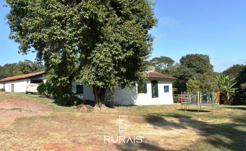 Ótimo sitio a venda em ITU-SP.  Colonial