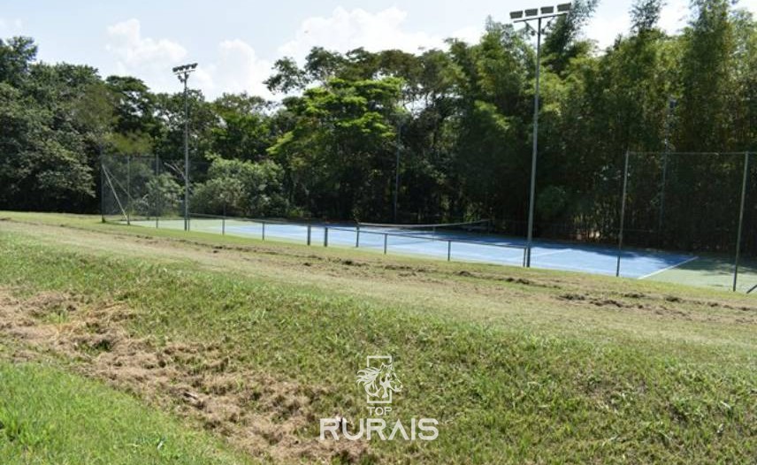 Sítio com 30 alqueires em itu-SP.