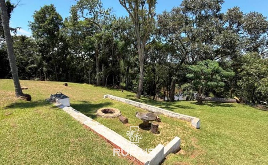 Sitio a venda . Rico em agua. Porto Feliz-SP.