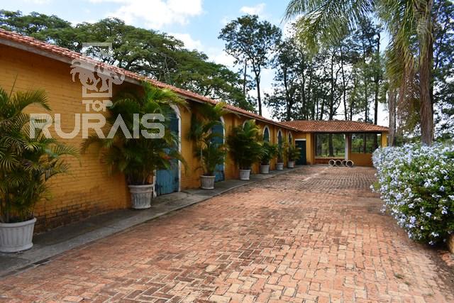Haras à venda na região da Castelo Branco com 80 alqueires paulista